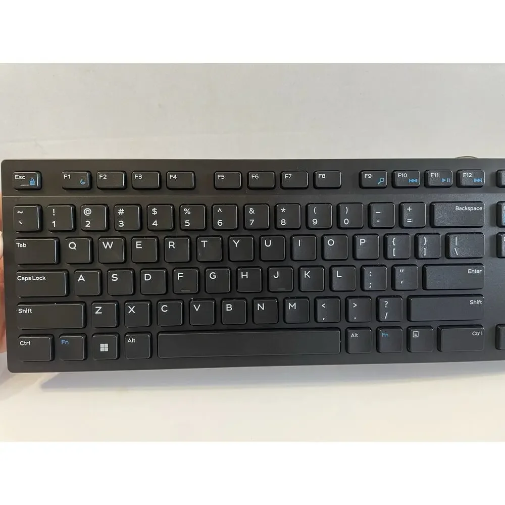 Dell KB216-BK-US Slim Wired USB Keyboard Quiet Keys